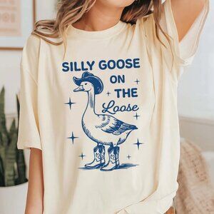 Silly Goose Graphic Tee